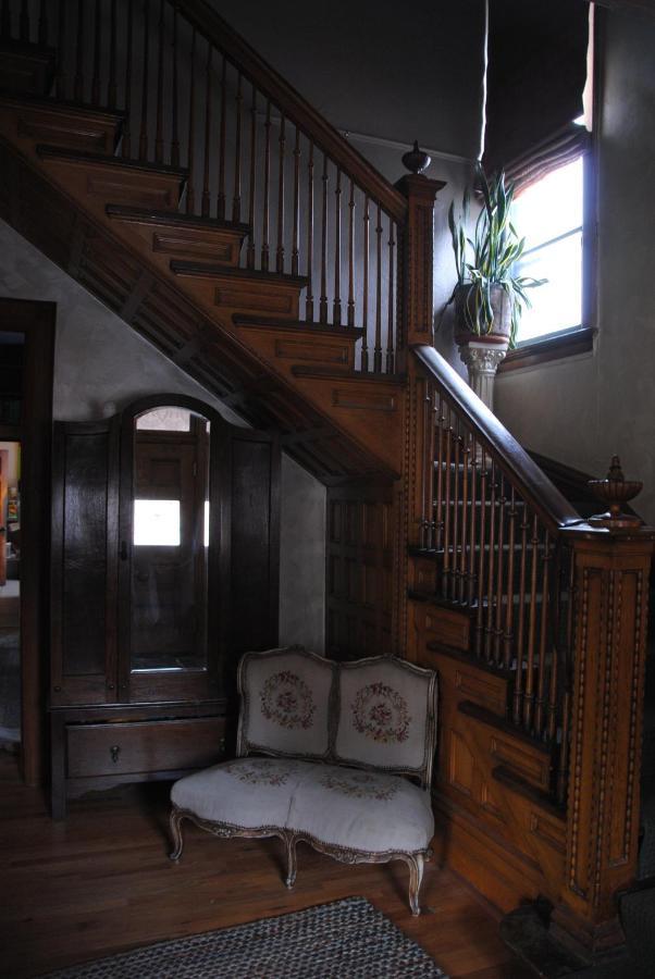 Off Broadway B & B DEN Екстериор снимка